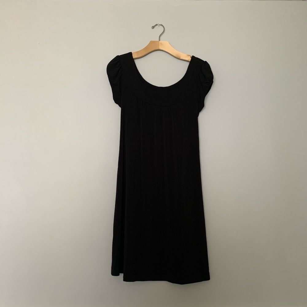 Young Girls Simple Black Dress